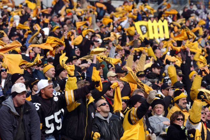 Pittsburgh Steelers Fans at Heinz Field giving their team an NFL home field advantage